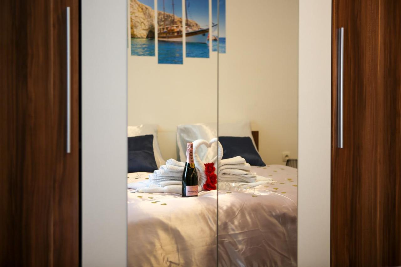 Apartment B&J - In The Center Of Split Exterior photo
